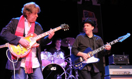 Photo by Alan White